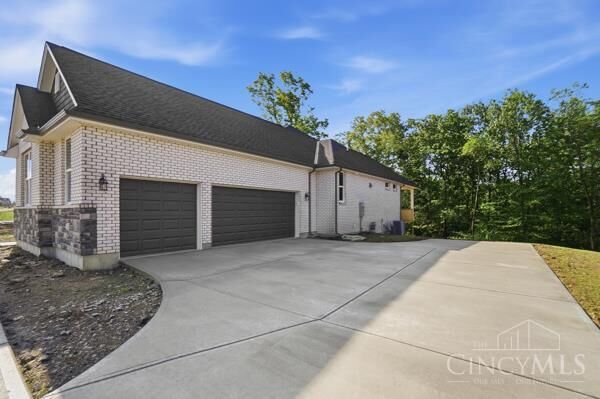 Property Photo:  3561 Sunny Acres Drive  OH 45013 