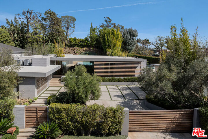 Property Photo:  1166 Angelo Dr  CA 90210 