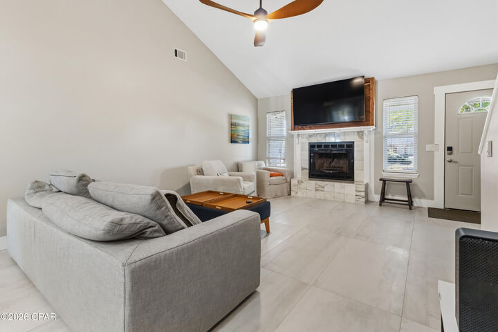 Property Photo:  2705 Country Club Drive  FL 32444 