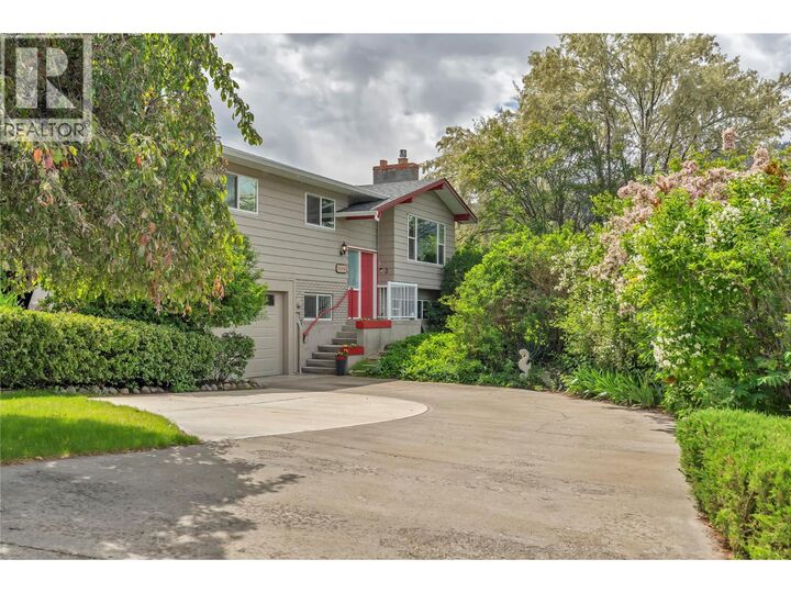 3 Dogwood Place — photo 1