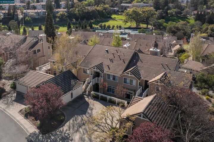 Property Photo:  5301 Terra Granada Dr 2A  CA 94595 