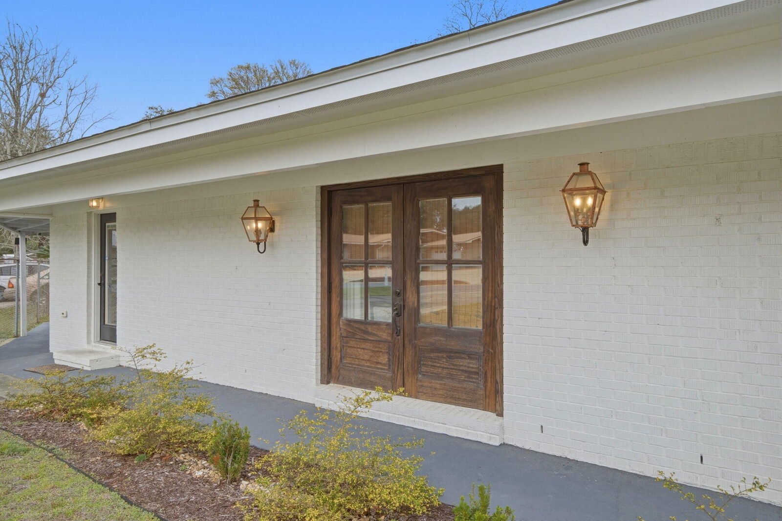 Property Photo:  205 NW Baker Avenue  FL 32548 