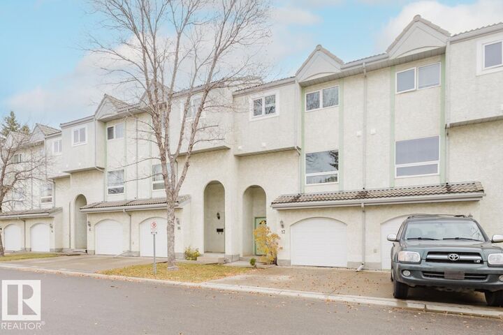 Property Photo: 9520 174 Street NW 17 AB T5T 5Z3