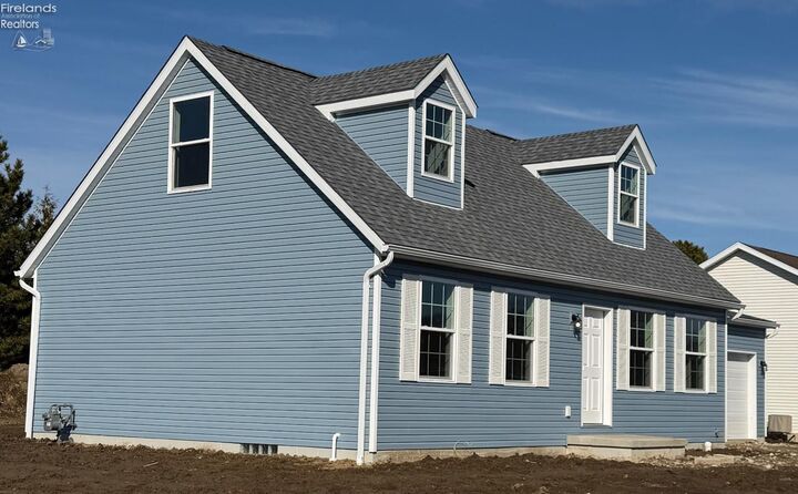 Property Photo:  2707 Highland Drive  OH 44870 