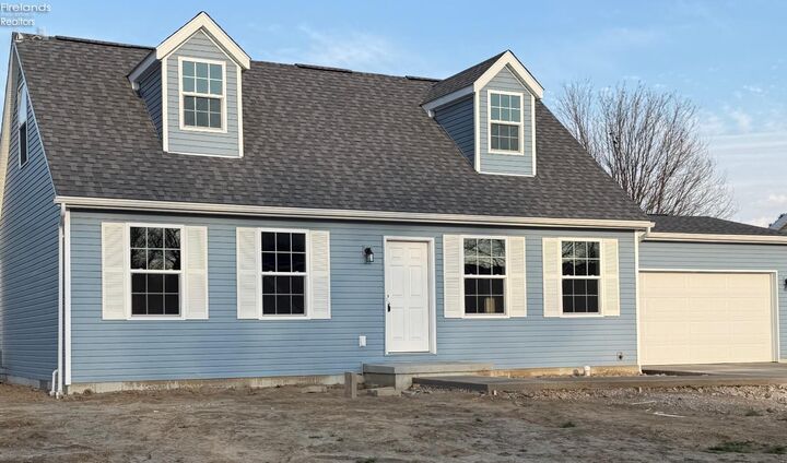 Property Photo:  2707 Highland Drive  OH 44870 