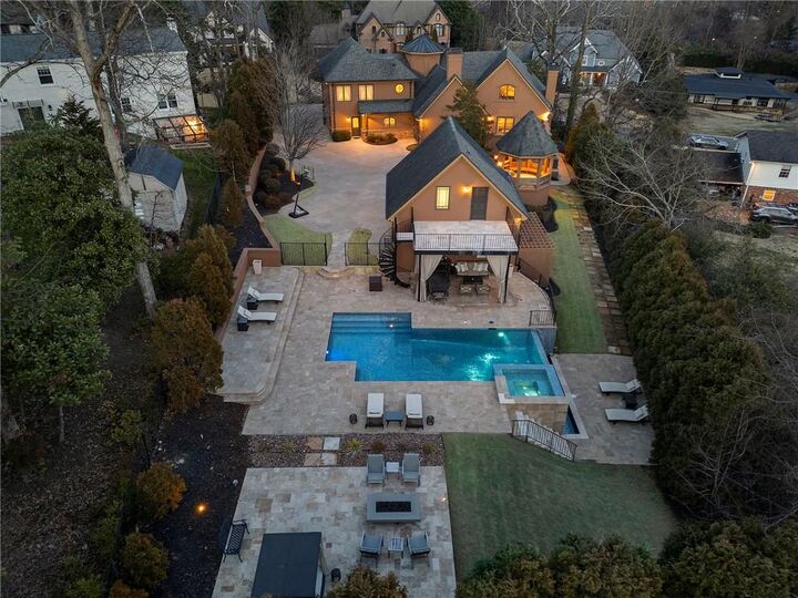 Property Photo:  790 Glenairy Drive  GA 30328 