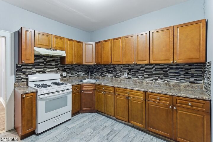 Property Photo:  514 Edgar Rd A3  NJ 07202 