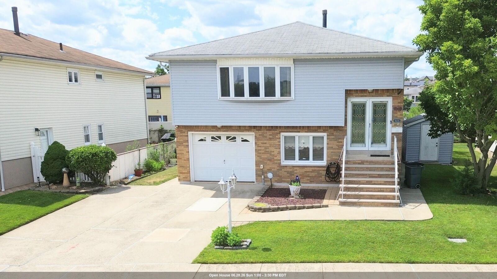 Property Photo:  1033 Park Dr  NJ 07094 