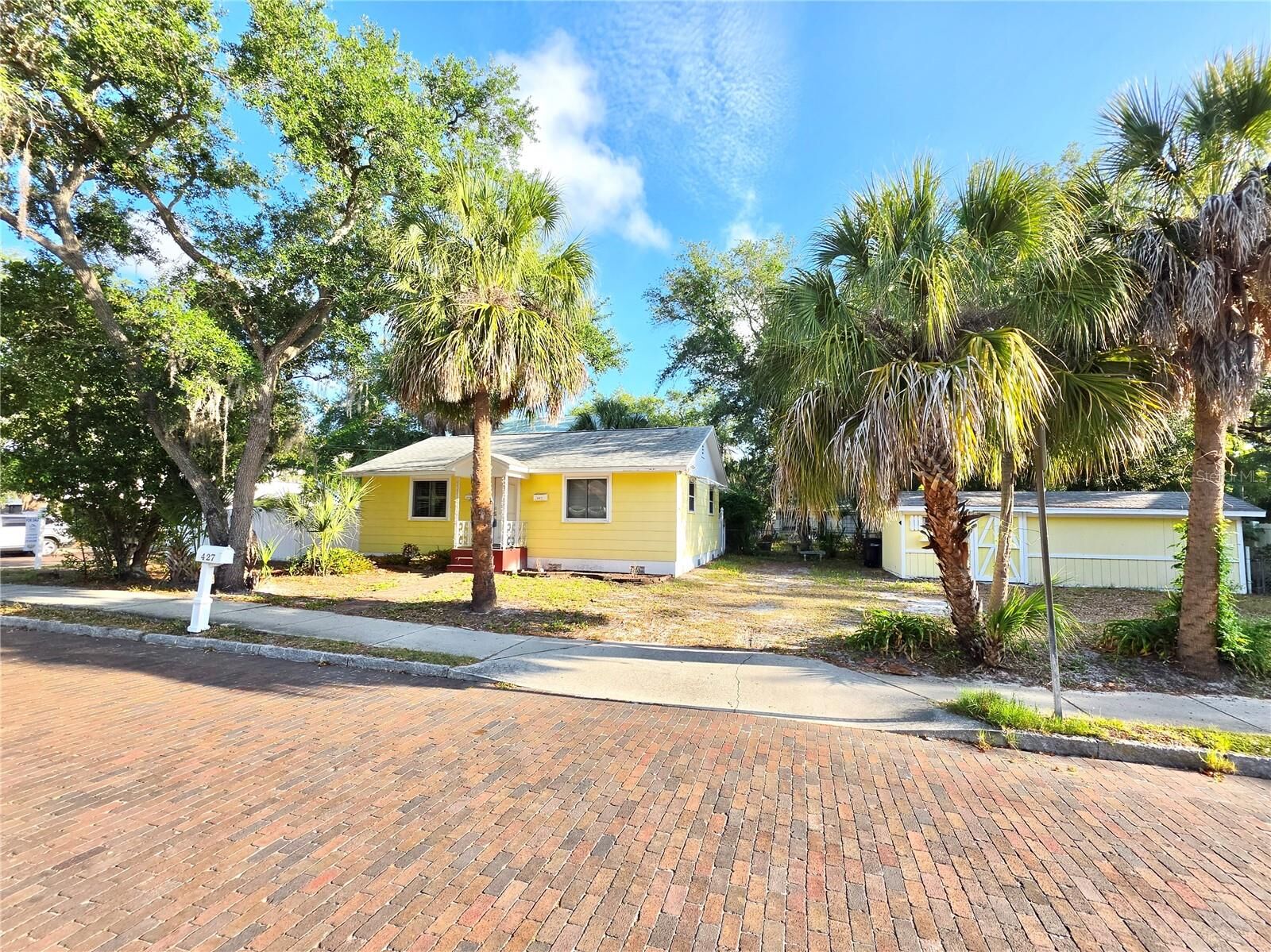 Property Photo:  427 5th Street N  FL 34695 