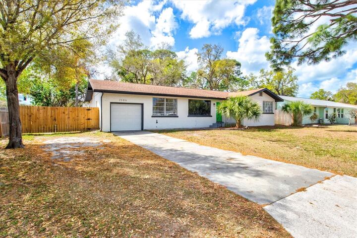 Property Photo:  2586 Tami Sola Street  FL 34237 