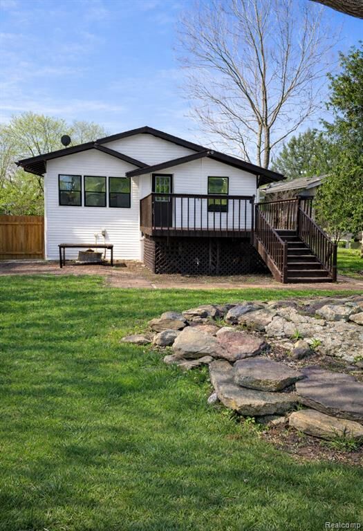 Property Photo:  3110 N Main Street  MI 48073 3422 