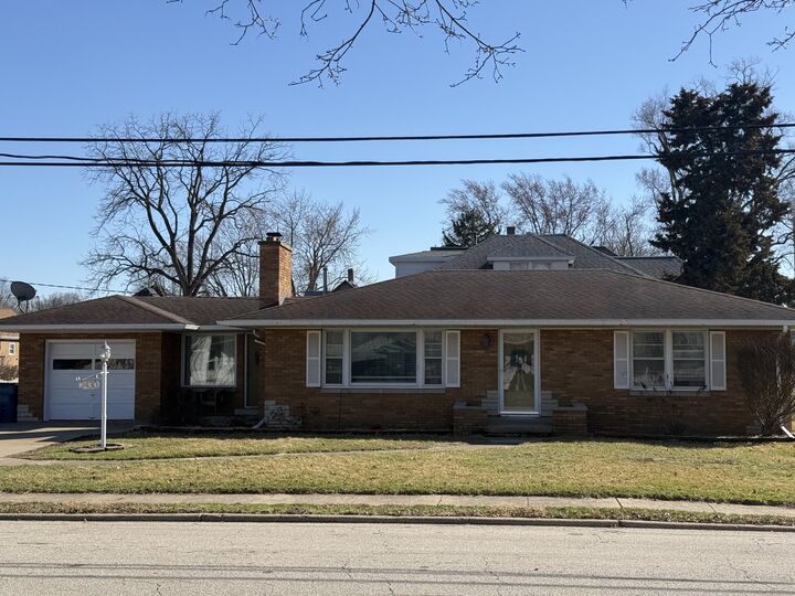 Property Photo:  2430 8th Street  IL 61354 