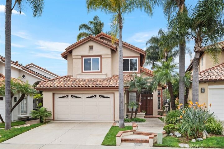 Property Photo:  10 Narbonne  CA 92677 