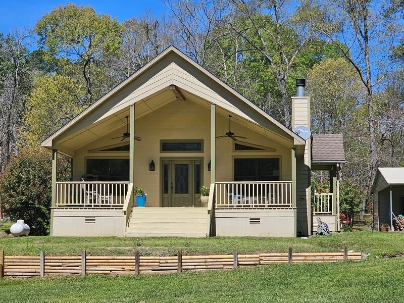 Property Photo:  115 Lakecrest Drive  TX 75944 