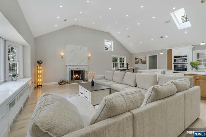 Property Photo:  346 Hamilton Avenue  NJ 07452 