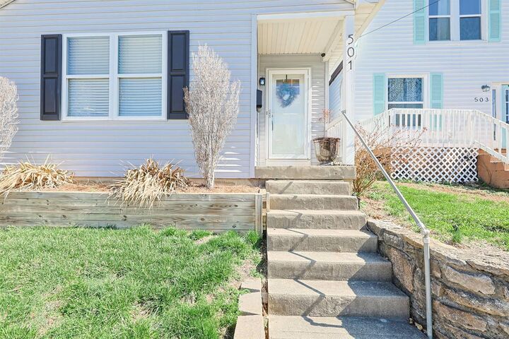Property Photo:  501 McKinney Avenue  KY 41074 