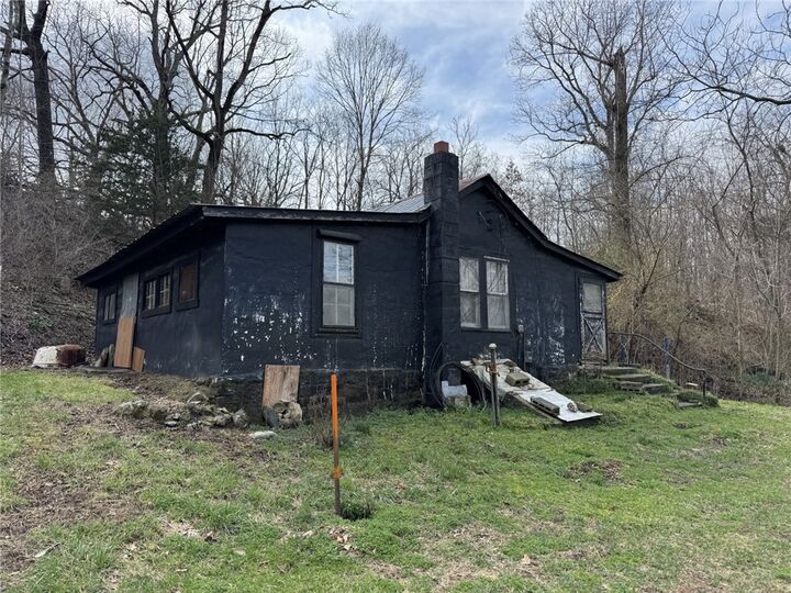 Property Photo:  421 Farm Road 2160  MO 65647 