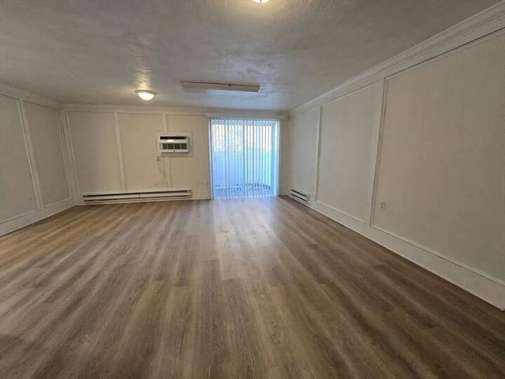 Property Photo:  270 Quarry Street 15  MA 02169 