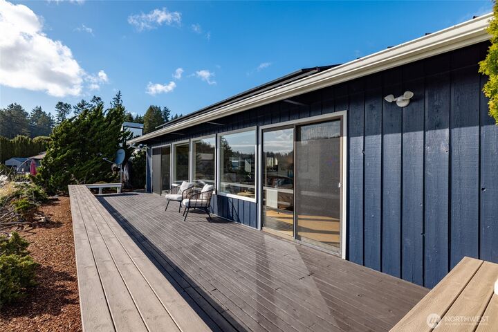 Property Photo:  159  Swinomish Dr.  WA 98257 