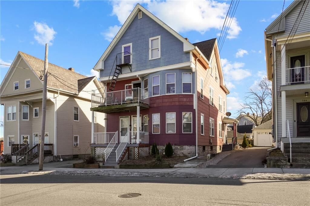 Property Photo:  550 Winter Street  RI 02895 
