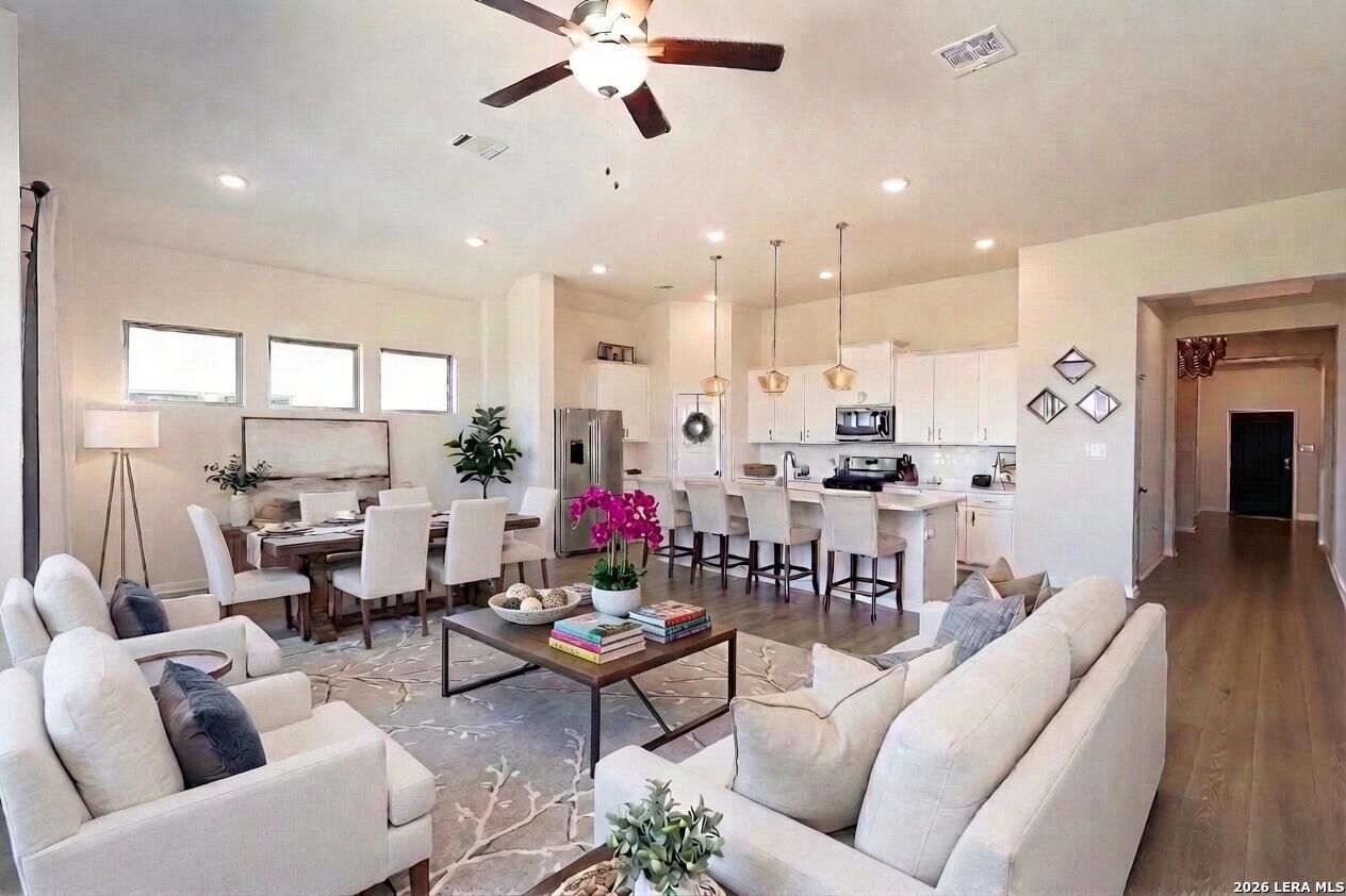 Property Photo:  116 Ocotillo  TX 78006 