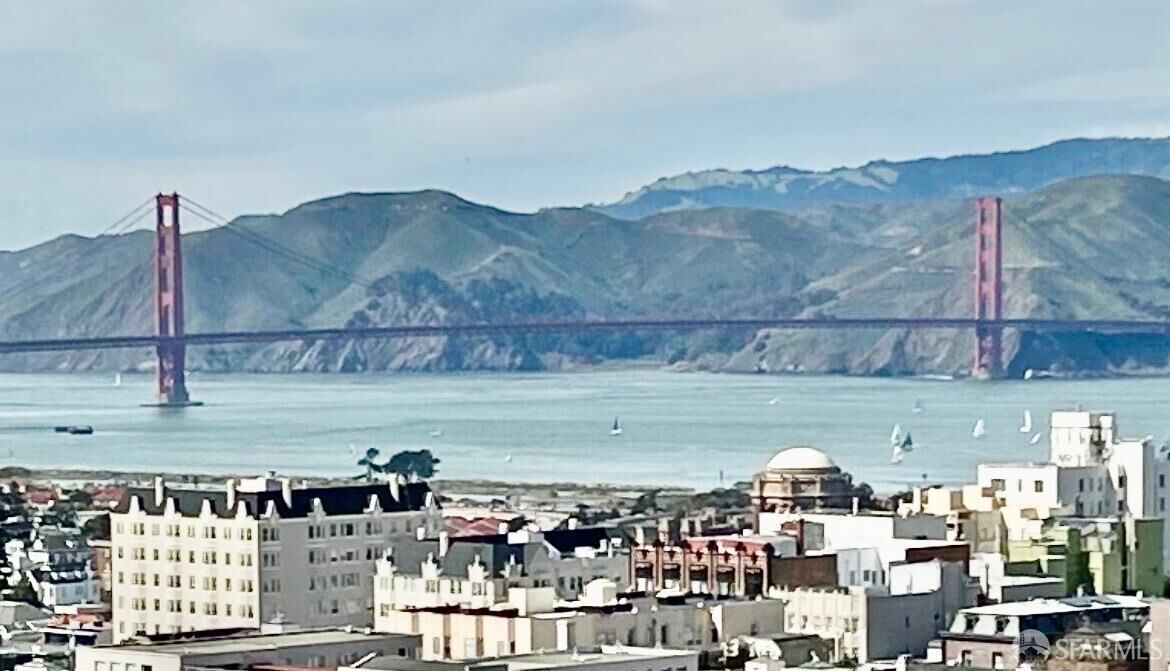 Property Photo:  2200 Sacramento Street 1104  CA 94115 