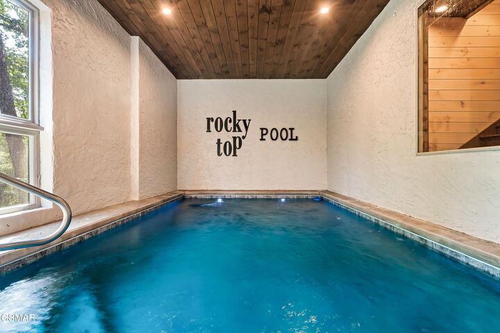 Property Photo:  3504 Sandridge Way  TN 37863 