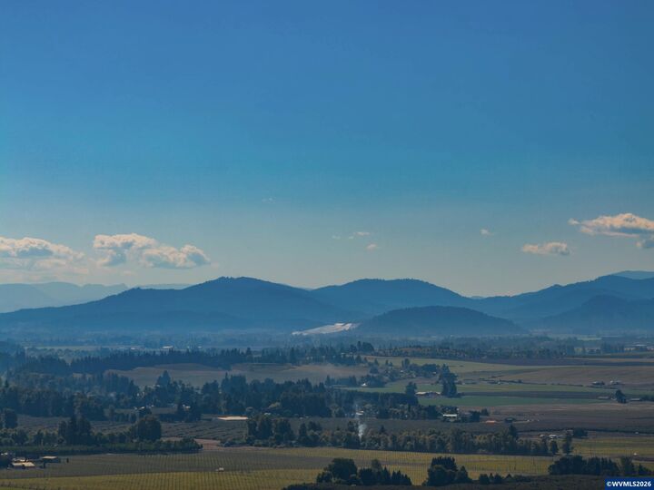 Property Photo:  3154 Kwonesum Ct S  OR 97306 