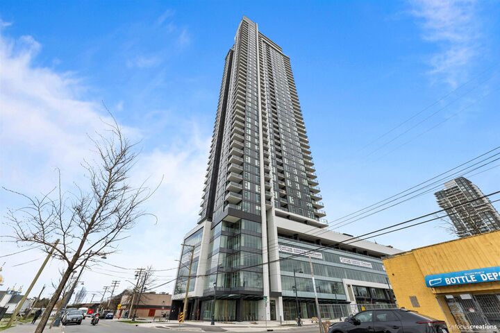 Property Photo: 10750 135A Street 1205 BC V3T 0V4