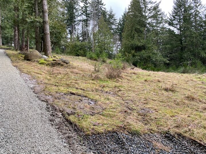 Property Photo: 672 Isabella Point Road BC V8K 1V6