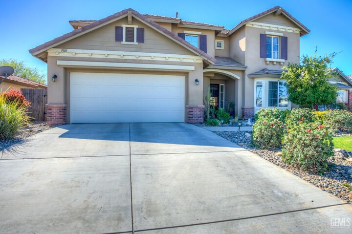 Property Photo:  9101 Wolf River Avenue  CA 93312 