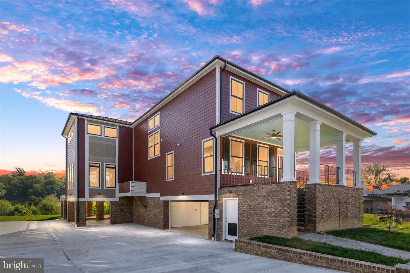 Property Photo: 1111 Sophia Street VA 22401