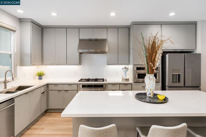 Property Photo: 1200 Lorenzini Loop CA 94583