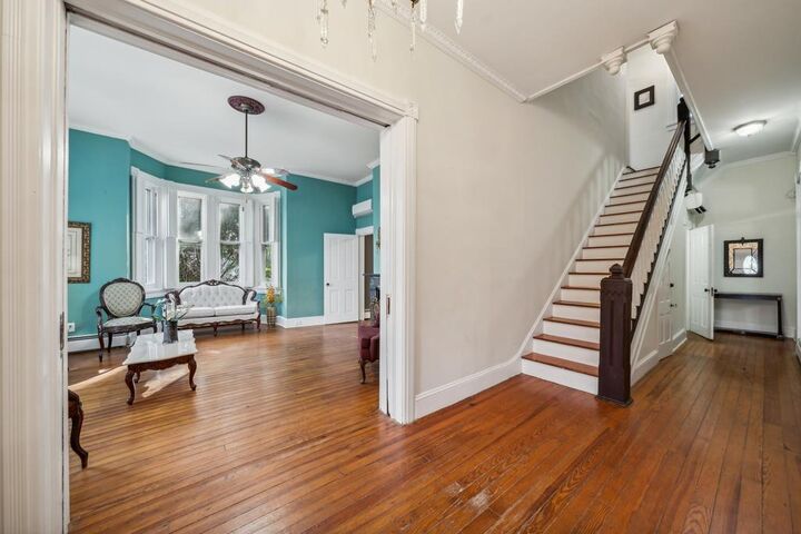Property Photo:  102 Market St  VA 23417 