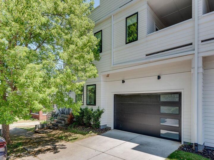 Property Photo:  520 Wabash Avenue NE B  GA 30312 