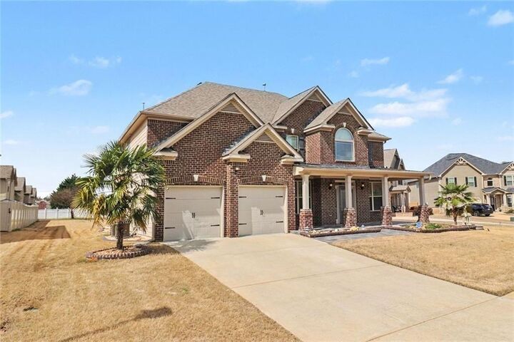 Property Photo:  1941 Weatherstaff Lane  GA 30253 