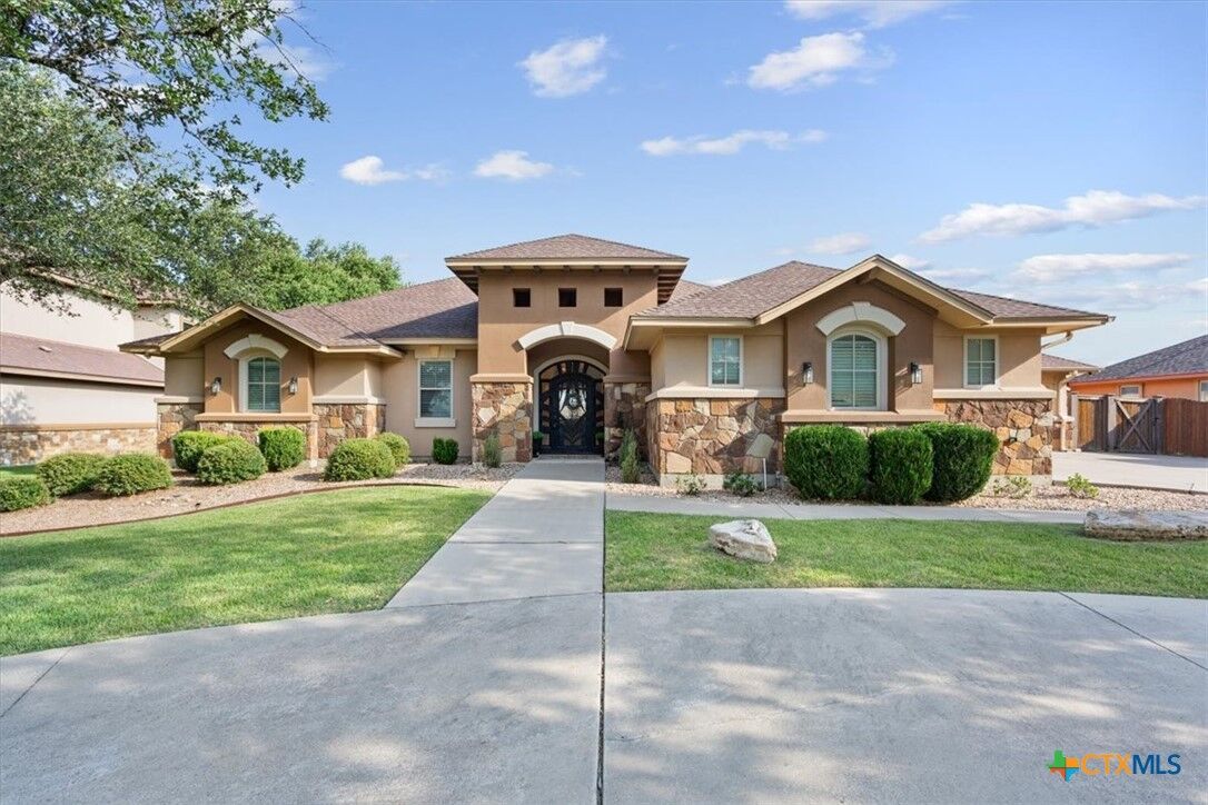 Property Photo:  1160 Mescalero Trail  TX 76513 