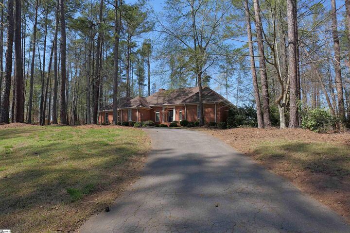 Property Photo:  106 Carolina Club Drive  SC 29306 