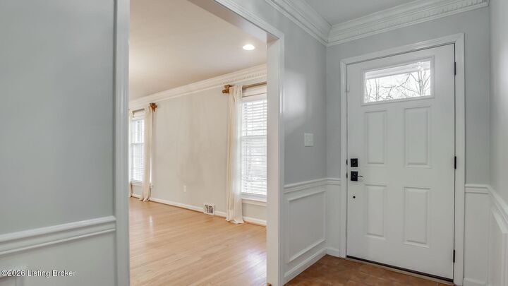 Property Photo:  4067 Gilman Ave  KY 40207 