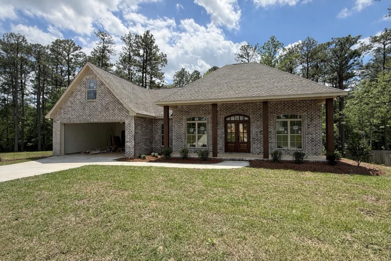 Property Photo:  57 Everglades  MS 39402 