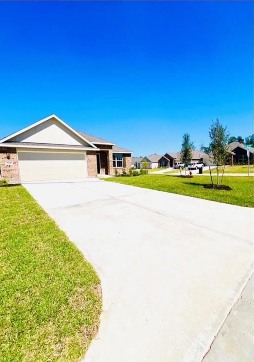 Property Photo:  22445 Mountain Pine Drive  TX 77357 