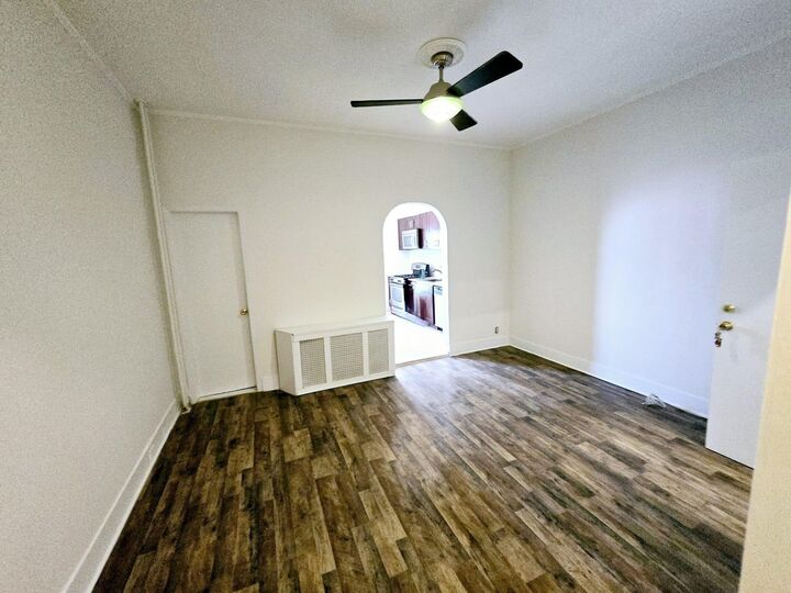 Property Photo:  214.5 Bower St  NJ 07307 