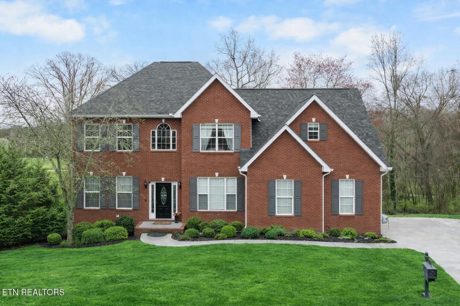 Property Photo:  268 Windstone Blvd  TN 37849 