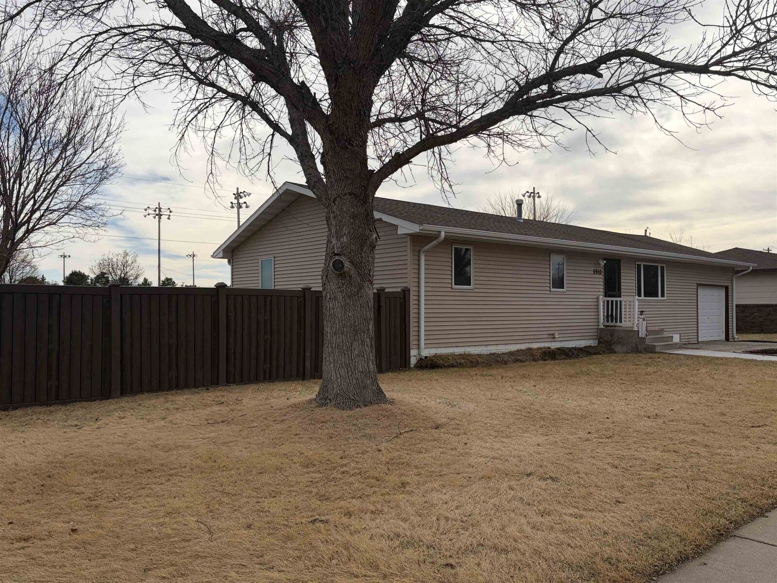 Property Photo: 1511 2nd Street NE 69165