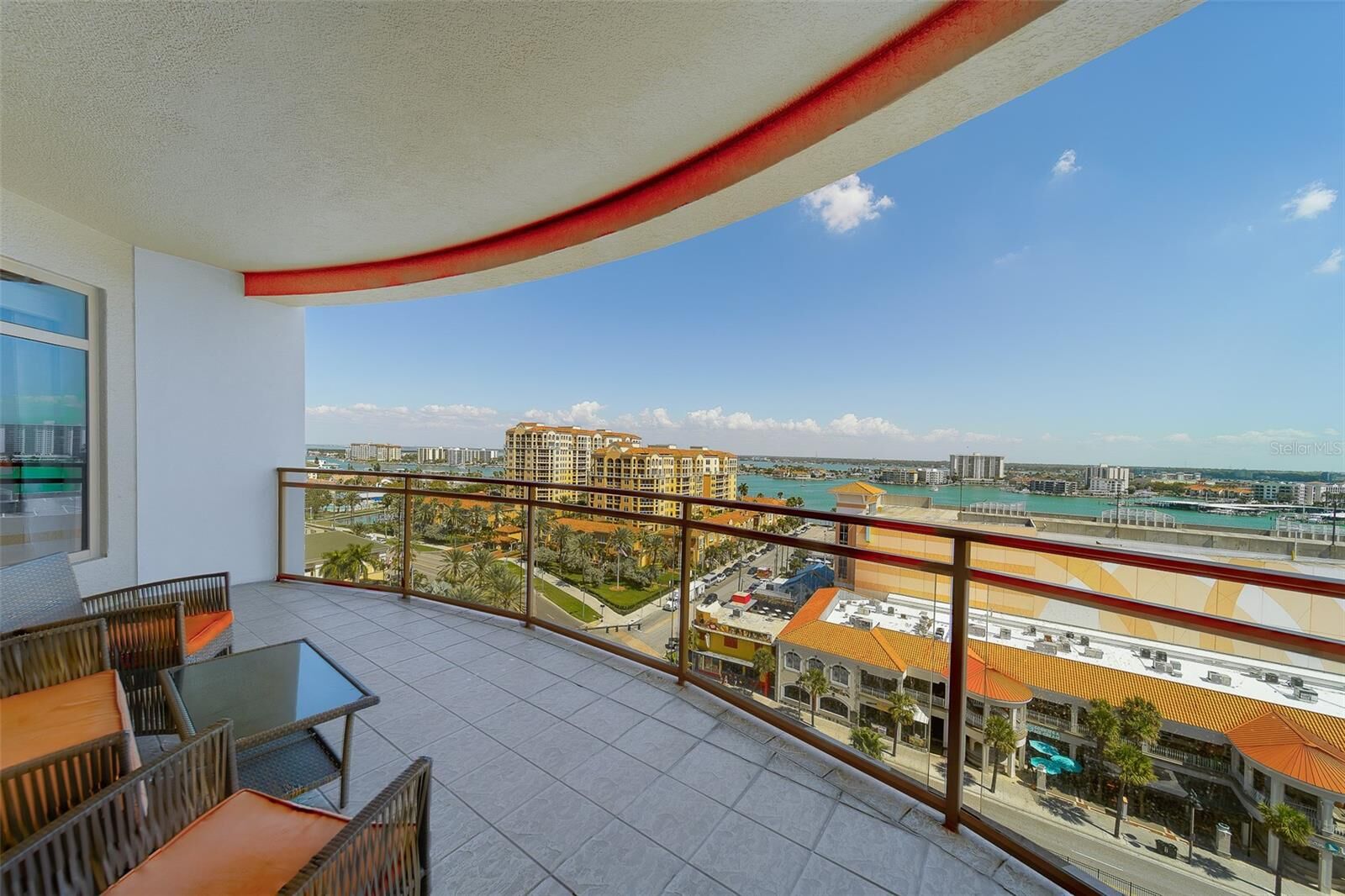Property Photo:  11 Baymont Street 1109  FL 33767 