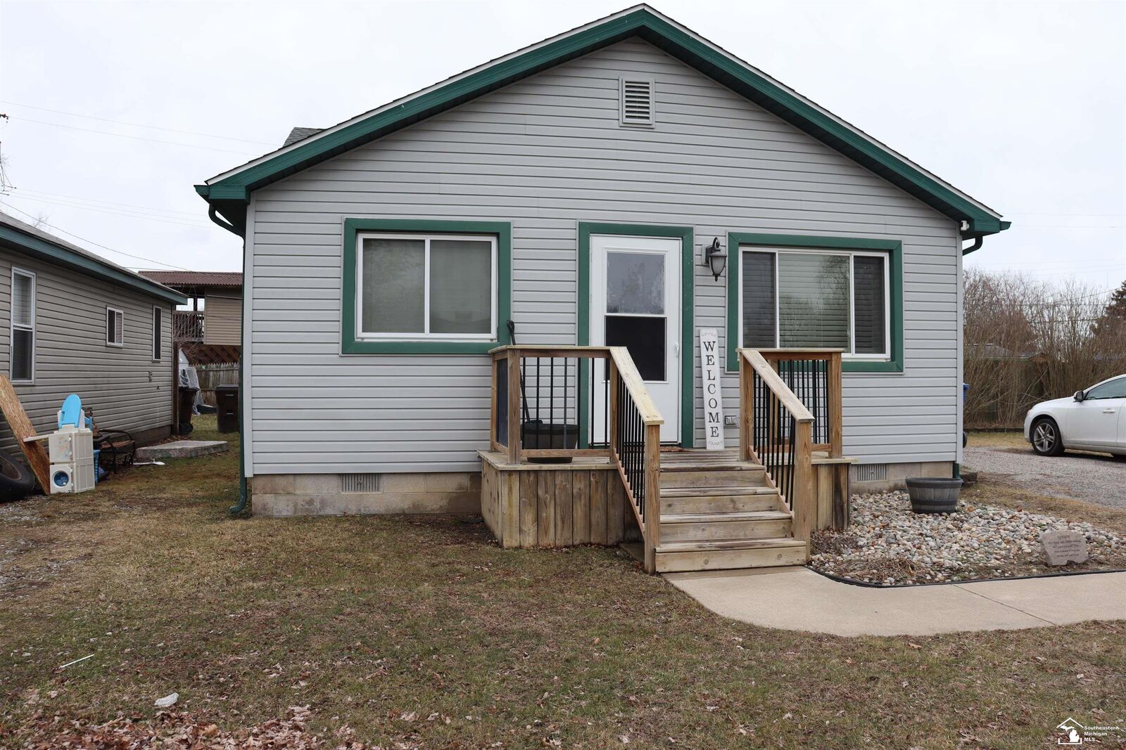 Property Photo:  3159 Maplewood Street  MI 48162 