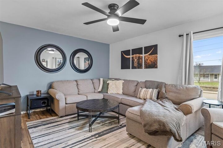 Property Photo:  420 Bennett Street  MO 63640 