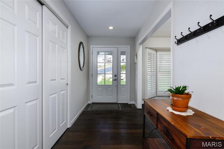 Property Photo: 5018 Ringer Road MO 63129