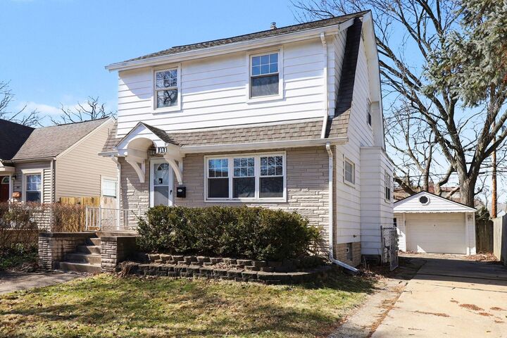 Property Photo:  1020 McLean Avenue  MI 48067 