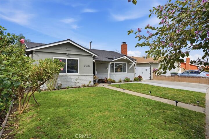 Property Photo:  21235 Oakfort Avenue  CA 90745 